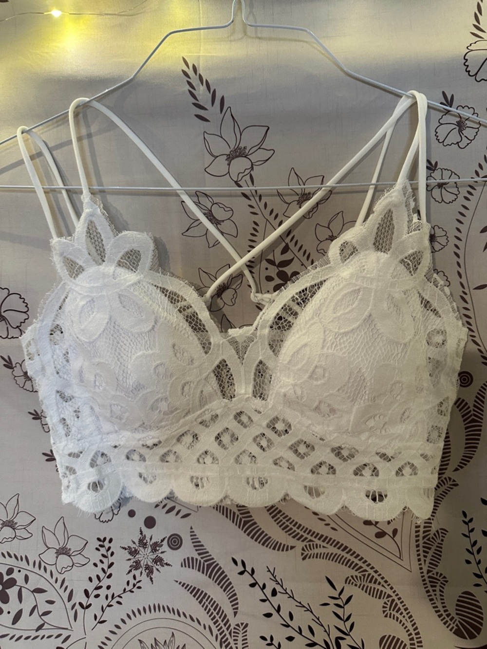 Zenana Outfitters White Floral Lace Bralette with Crisscross Straps
